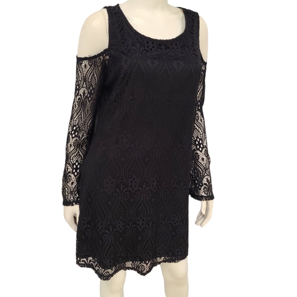 Ultra Flirt Black Lace Cold Shoulder Dress size 1X - Picture 4 of 7